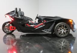2016 Polaris SLINGSHOT - Thumbnail 8