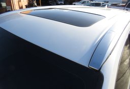 2016 Toyota Highlander - Thumbnail 18