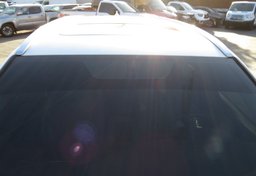 2016 Toyota Highlander - Thumbnail 16