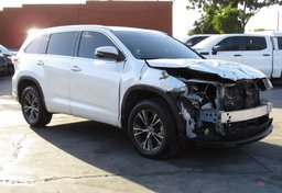 2016 Toyota Highlander - Thumbnail 4