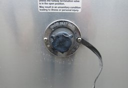 2016 Airstream Sport 22FB - Thumbnail 30