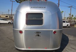 2016 Airstream Sport 22FB - Thumbnail 10