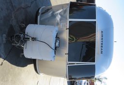 2016 Airstream Sport 22FB - Thumbnail 9
