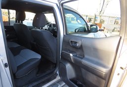 2020 Toyota Tacoma 4WD - Thumbnail 29