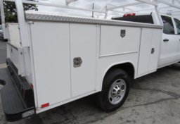 2018 Chevrolet Silverado 2500HD - Thumbnail 18