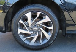 2017 Honda Civic Sedan - Thumbnail 19