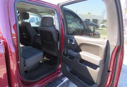 2015 Chevrolet Silverado 1500 - Thumbnail 29