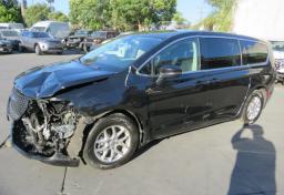 2023 Chrysler Pacifica - Thumbnail 2