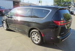 2023 Chrysler Pacifica - Thumbnail 7