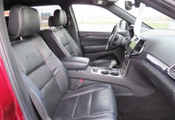 2019 Jeep Grand Cherokee - Thumbnail 30