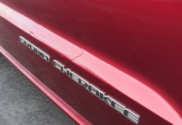 2019 Jeep Grand Cherokee - Thumbnail 22