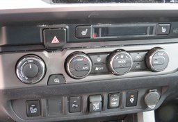 2019 Toyota Tacoma 4WD - Thumbnail 33