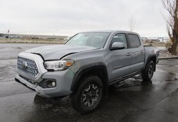 2019 Toyota Tacoma 4WD - Thumbnail 3