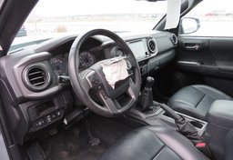 2019 Toyota Tacoma 4WD - Thumbnail 26