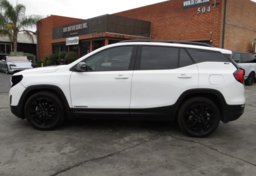 2021 GMC Terrain - Thumbnail 3