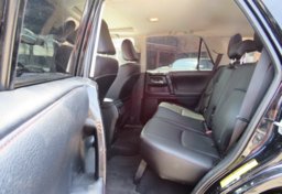 2018 Toyota 4Runner - Thumbnail 30