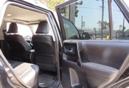 2018 Toyota 4Runner - Thumbnail 25