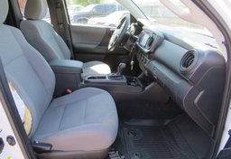 2019 Toyota Tacoma 4WD - Thumbnail 25