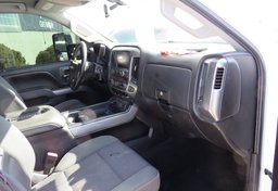 2016 Chevrolet Silverado 2500HD - Thumbnail 23