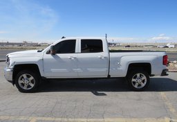 2016 Chevrolet Silverado 2500HD - Thumbnail 9