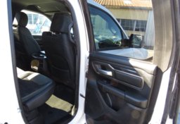 2020 Ram 1500 - Thumbnail 25