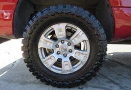 2018 Nissan Titan - Thumbnail 17