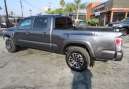 2021 Toyota Tacoma 4WD - Thumbnail 8