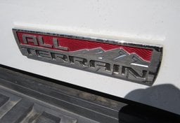 2015 GMC Sierra 2500HD available WiFi - Thumbnail 21