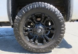 2015 GMC Sierra 2500HD available WiFi - Thumbnail 18