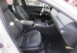 2021 Mazda Mazda3 Sedan - Thumbnail 25