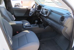 2022 Toyota Tacoma 4WD - Thumbnail 27