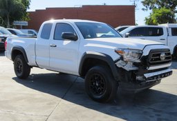 2022 Toyota Tacoma 4WD - Thumbnail 3
