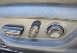 2020 Toyota Camry - Thumbnail 35