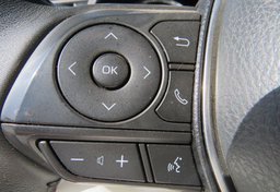 2020 Toyota Camry - Thumbnail 32