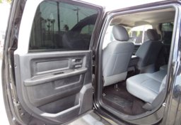 2017 Ram 1500 - Thumbnail 23