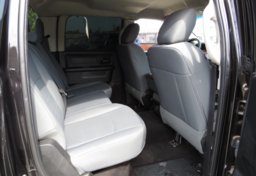 2017 Ram 1500 - Thumbnail 32