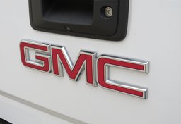 2017 GMC Sierra 1500 - Thumbnail 28