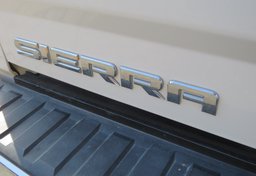 2018 GMC Sierra 1500 - Thumbnail 16