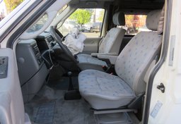 1997 Volkswagen Eurovan - Thumbnail 30