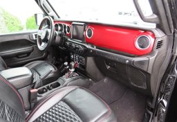 2023 Jeep Wrangler - Thumbnail 25