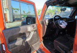 2014 Jeep Wrangler Unlimited - Thumbnail 18