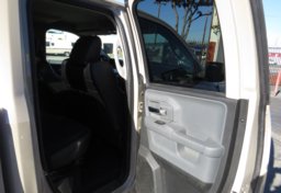 2019 Ram 1500 Classic - Thumbnail 28