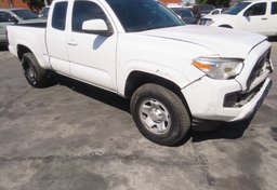 2018 Toyota Tacoma - Thumbnail 2