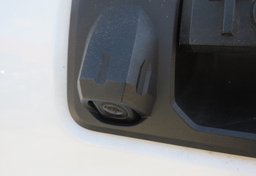 2018 Toyota Tacoma - Thumbnail 17