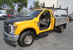 2019 Ford F-250 Super Duty - Thumbnail 2