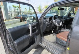 2018 Toyota 4Runner - Thumbnail 21