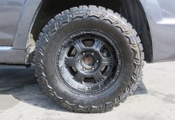 2018 Toyota 4Runner - Thumbnail 12