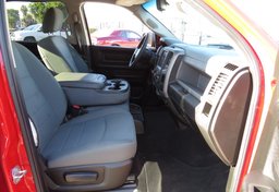 2019 Ram 1500 Classic - Thumbnail 24