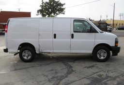2018 Chevrolet Express Cargo Van - Thumbnail 6