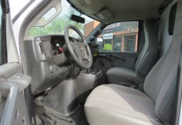 2018 Chevrolet Express Cargo Van - Thumbnail 23